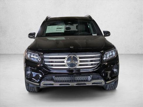 New 2025 Mercedes-Benz GLB 250 image 6