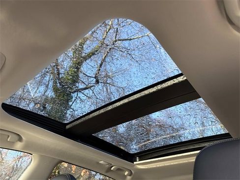 Used 2017 Nissan Murano Platinum w/ Platinum Technology Package image 18