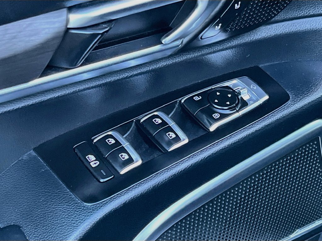 Used 2024 Kia Telluride SX X-Line AWD/4WD image 18