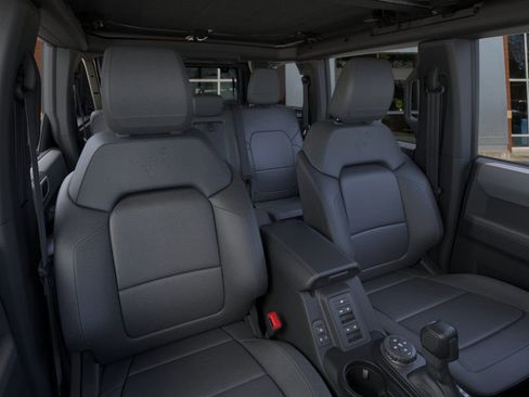 New 2025 Ford Bronco Big Bend w/ Black Diamond Package image 10