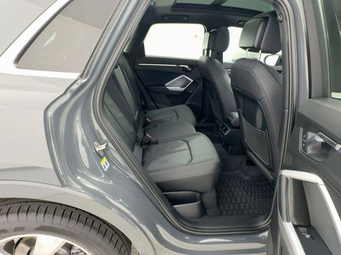 Used 2020 Audi Q3 2.0T Premium w/ Convenience Package image 30