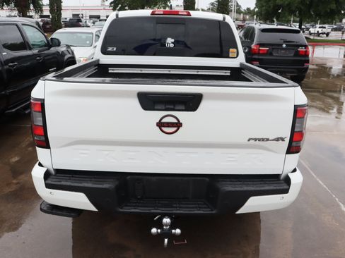 Used 2023 Nissan Frontier PRO-4X w/ Pro-4X Premium Package AWD/4WD image 7