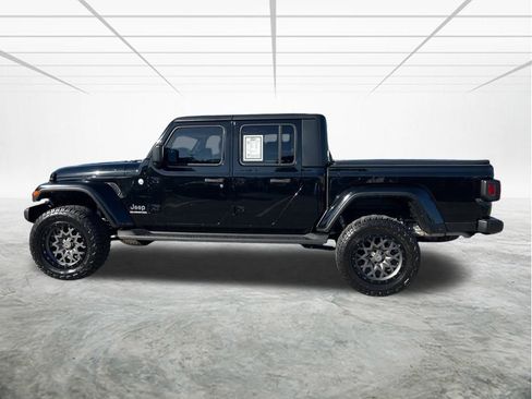 Certified 2022 Jeep Gladiator Overland w/ Popular Equipment Package image 8