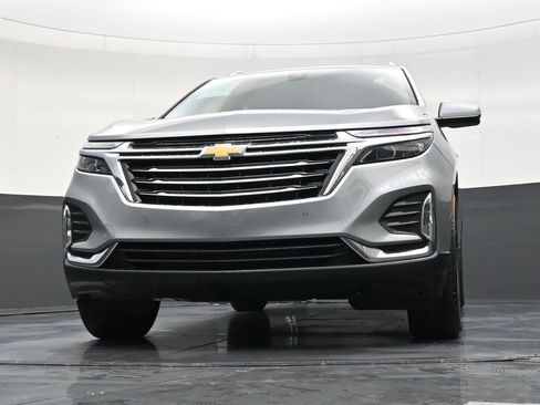 Used 2023 Chevrolet Equinox Premier image 28