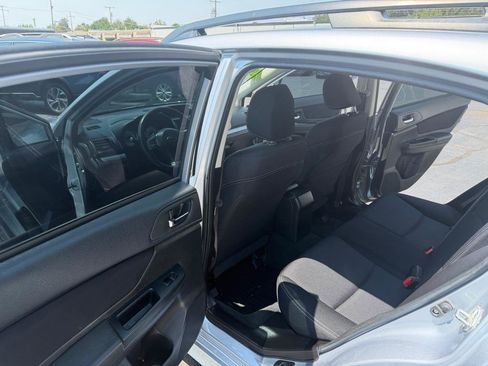 Used 2014 Subaru Impreza 2.0i Sport Premium AWD/4WD image 10