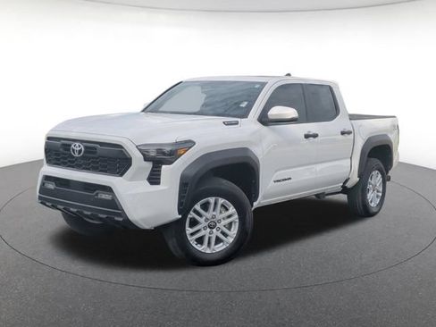 Used 2025 Toyota Tacoma TRD Off-Road w/ TRD Off Road Upgrade Package AWD/4WD image 1