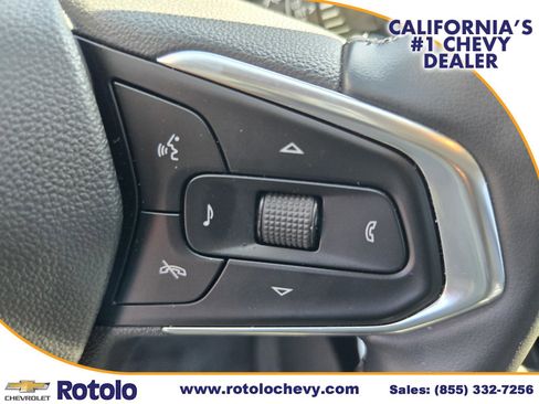 Used 2025 Chevrolet Trax ACTIV w/ Driver Confidence Package FWD image 21