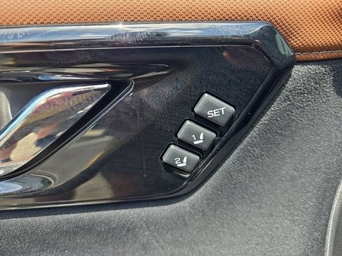 Used 2025 Subaru Forester Touring AWD/4WD image 30