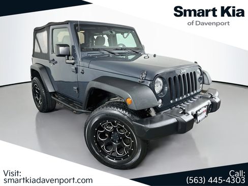Used 2016 Jeep Wrangler Sport w/ Connectivity Group AWD/4WD image 1
