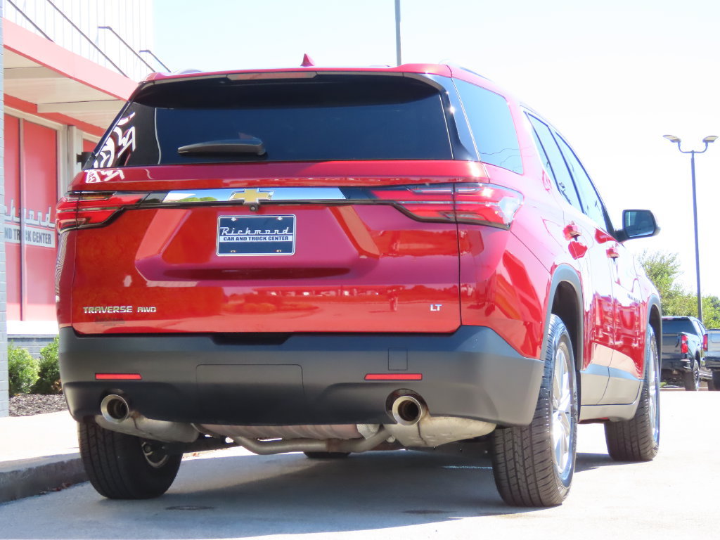 Used 2023 Chevrolet Traverse LT w/ LPO, Floor Liner Package AWD/4WD image 5