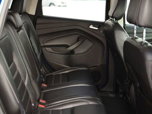 Used 2019 Ford Escape Titanium image 52