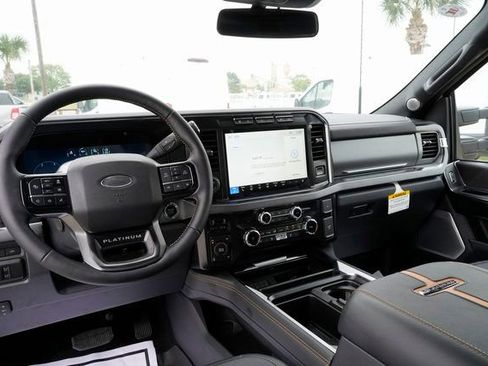 New 2024 Ford F250 Platinum image 12