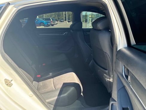 Used 2019 Honda Accord Sport image 15