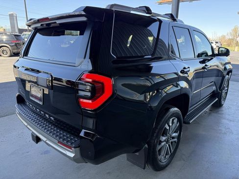 Used 2025 Toyota 4Runner Limited AWD/4WD image 6