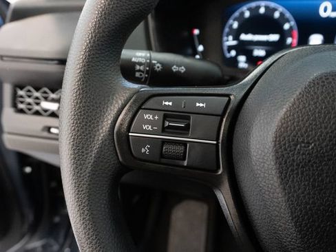 Certified 2023 Honda Accord EX image 17