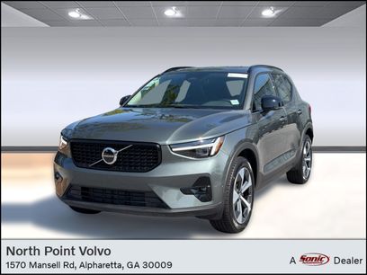 New 2026 Volvo XC40 B5 Plus w/ Climate Package