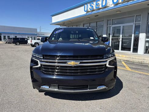 Used 2022 Chevrolet Tahoe LT w/ Luxury Package image 2