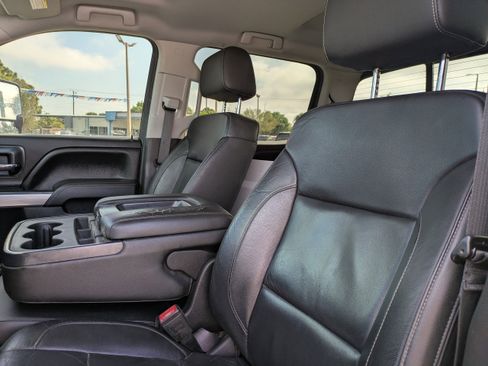 Used 2018 Chevrolet Silverado 1500 LT w/ All Star Edition AWD/4WD image 13