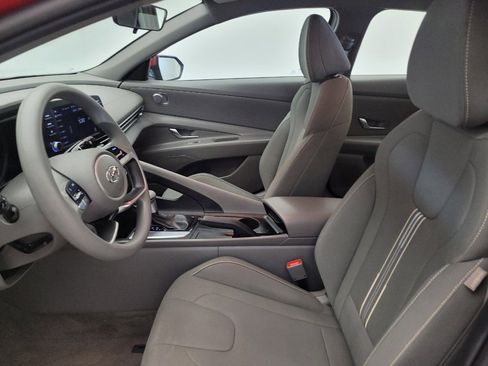 Used 2023 Hyundai Elantra SEL FWD image 17