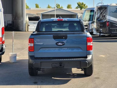 New 2026 Ford Maverick XLT w/ XLT Luxury Package FWD image 5
