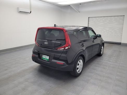 Used 2020 Kia Soul LX FWD image 9