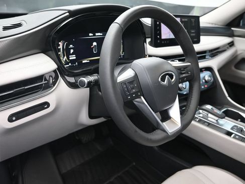 Certified 2026 INFINITI QX60 Pure w/ Cargo Package FWD image 12