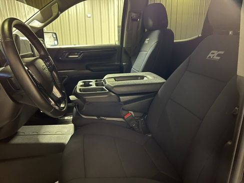 Used 2024 Chevrolet Silverado 1500 LT Trail Boss w/ Protection Package image 15