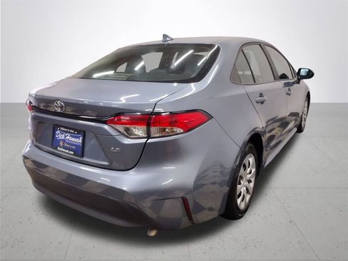 Used 2023 Toyota Corolla LE image 16
