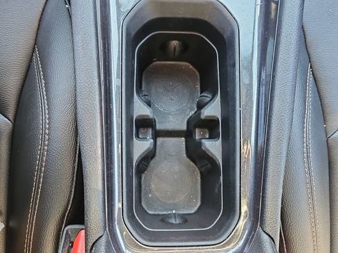 Used 2024 Jeep Compass Latitude w/ Sun and Sound Group image 16