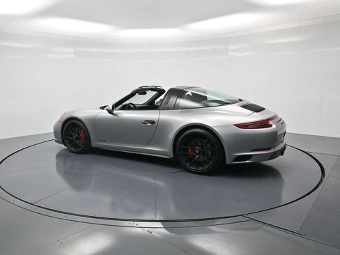 Certified 2019 Porsche 911 Targa 4 GTS image 3