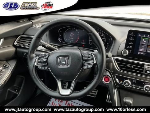 Used 2018 Honda Accord Sport image 16