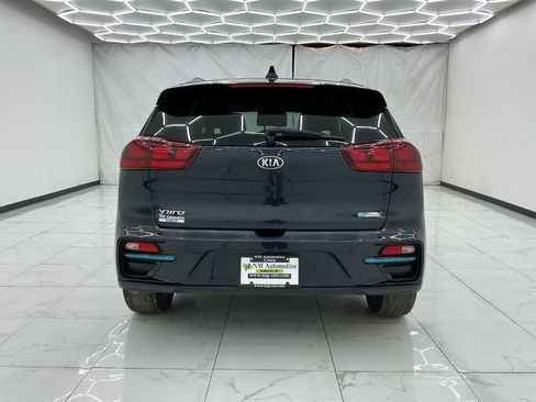 Used 2020 Kia Niro EX w/ Cold Weather Package FWD image 10