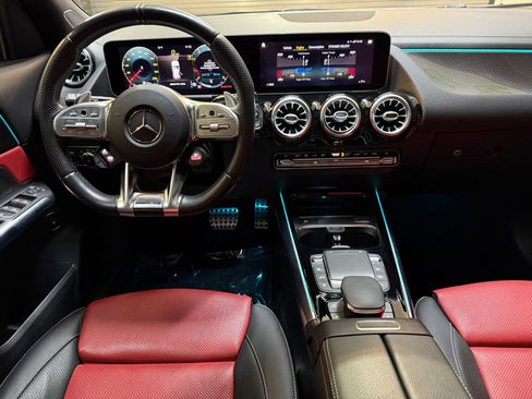 Used 2021 Mercedes-Benz GLA 45 AMG 4MATIC image 4