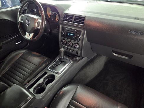 Used 2013 Dodge Challenger R/T Plus image 25