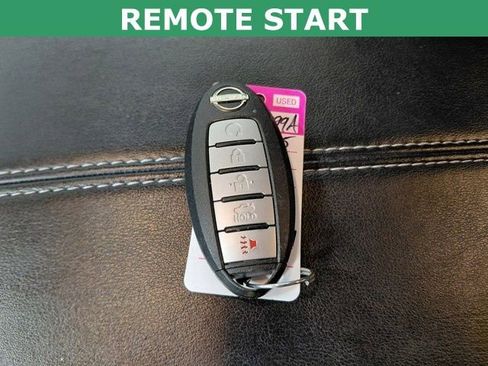 Used 2025 Nissan Altima 2.5 SV image 5