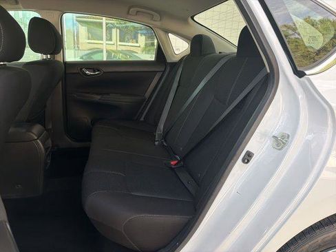 Used 2018 Nissan Sentra S FWD image 18