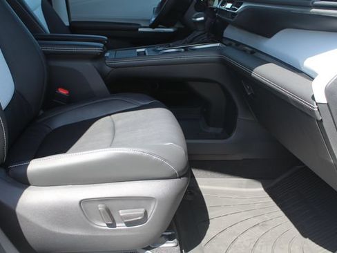 Certified 2026 Toyota Sienna XSE FWD image 24