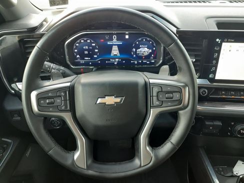 Used 2023 Chevrolet Silverado 1500 LTZ w/ LTZ Premium Package image 8