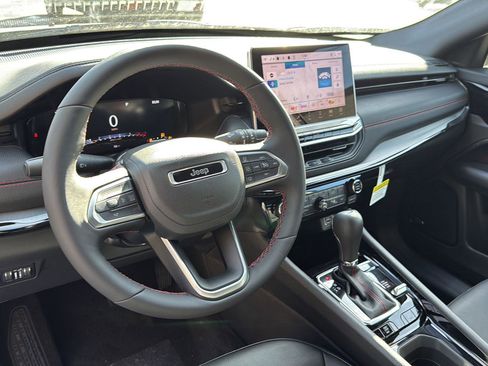 New 2026 Jeep Compass Trailhawk w/ Sun, Sound & Navigation Group image 11