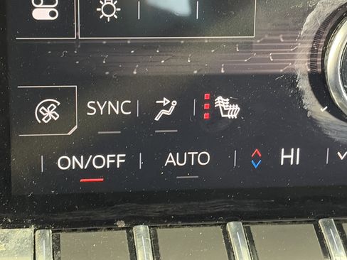 Certified 2024 GMC Sierra EV Denali image 28