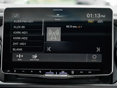 Used 2017 Toyota Tacoma TRD Off-Road w/ Premium & Technology Package image 36