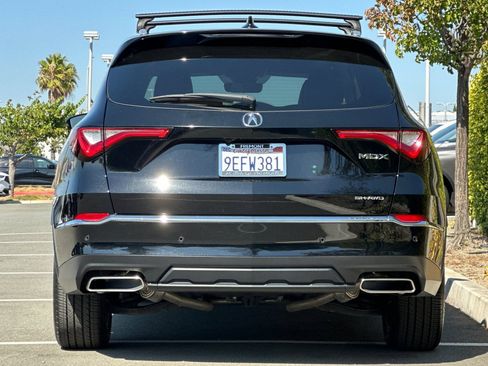 Used 2023 Acura MDX SH-AWD w/ Advance Package image 5