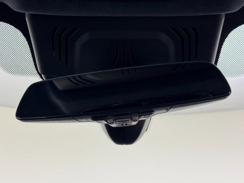 Used 2021 BMW X7 M50i w/ Dynamic Handling Package image 36