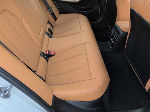 Used 2025 BMW 330i xDrive Sedan w/ Convenience Package image 22