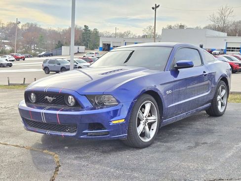 Used 2014 Ford Mustang GT Premium image 4
