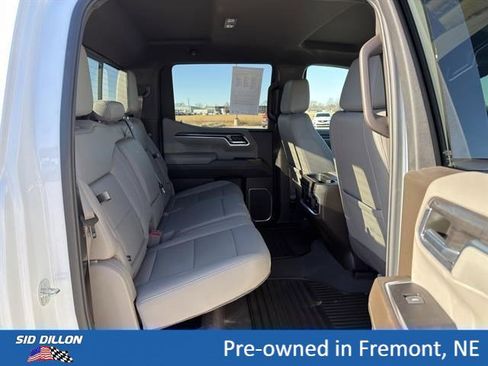 Certified 2022 Chevrolet Silverado 1500 LTZ w/ Technology Package AWD/4WD image 19