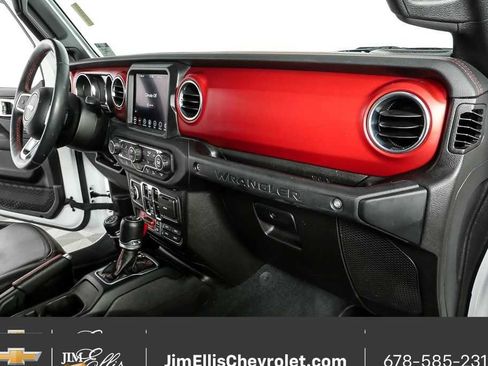 Used 2023 Jeep Wrangler Unlimited Rubicon w/ LED Lighting Group image 22
