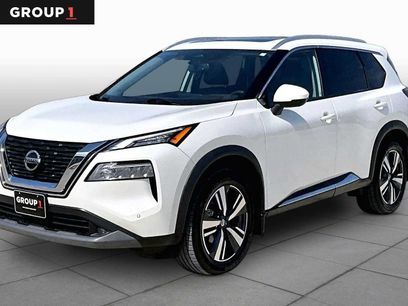 Used 2021 Nissan Rogue SL w/ Premium Package