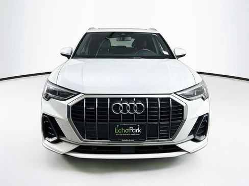 Used 2024 Audi Q3 2.0T Premium AWD/4WD image 2