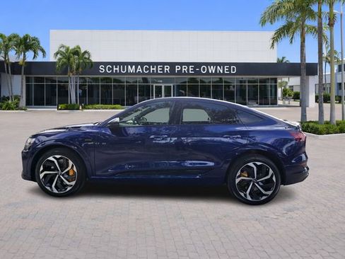 Used 2022 Audi e-tron Premium Plus w/ Premium Plus Package AWD/4WD image 4